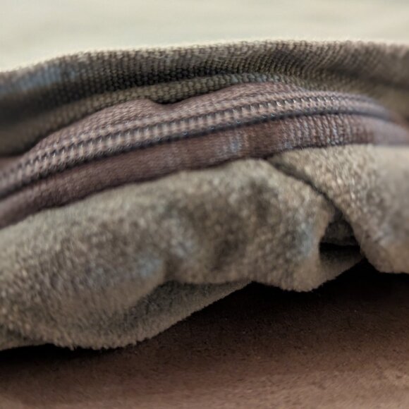 Sézane Large velvet cushion | Celadon - Picture 12 of 16